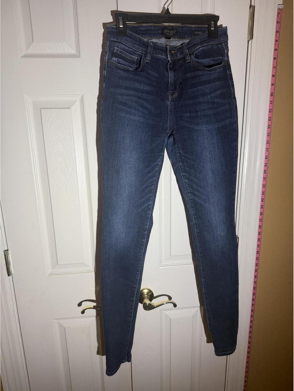 Judy Blue Skinny Dark Wash Jeans - Picture 2 of 11